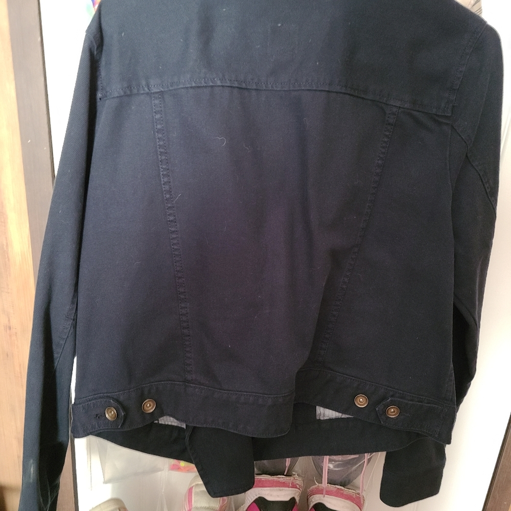 Jean jacket - Picture 2 of 3